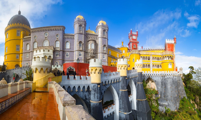 Kids in Portugal Pena Palace